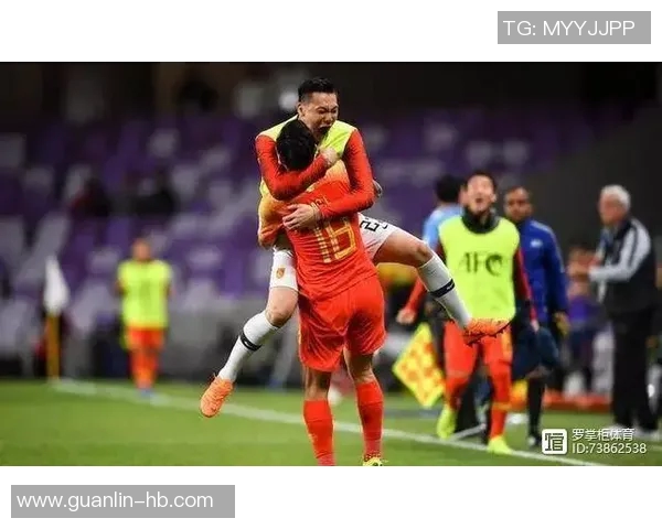 西安足球队与北京足球队赛后复盘分析精彩配合与战术执行